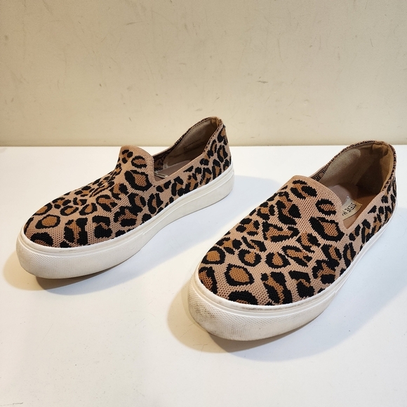 Steve Madden Mailer Animal Print Slip On shoes size 8.5 - Picture 3 of 11